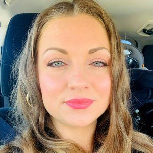 Meet your Posher, Meghan